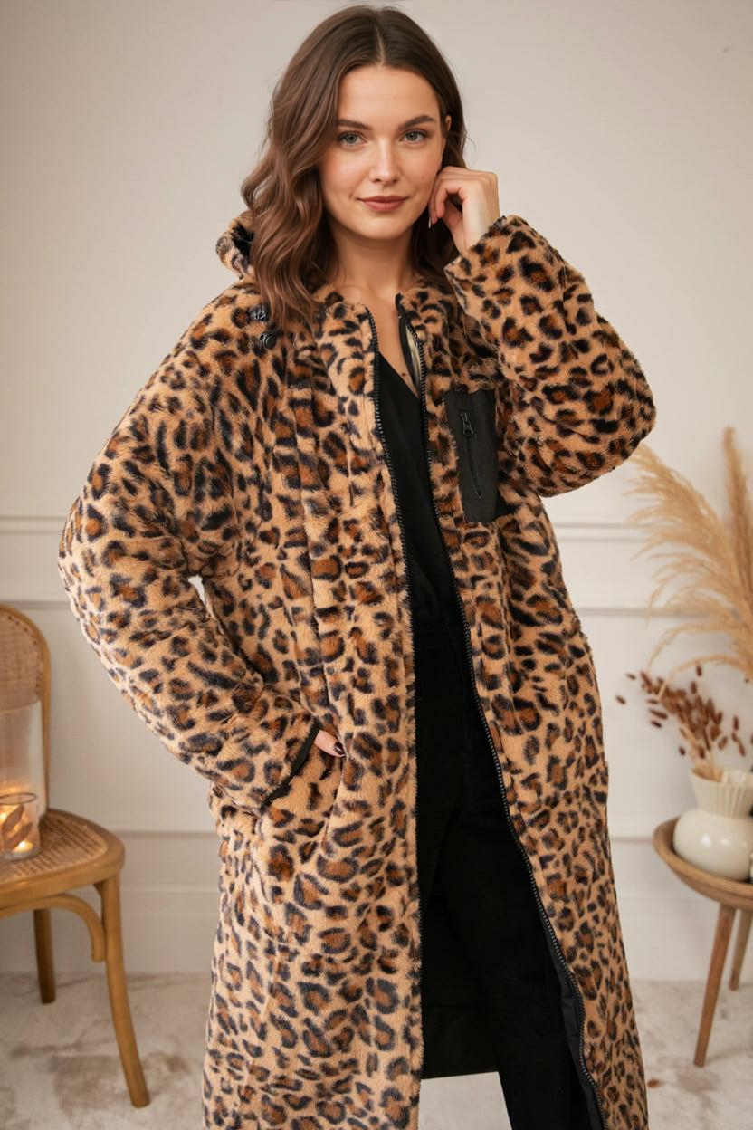 The Reversible Wild Black - Jaka