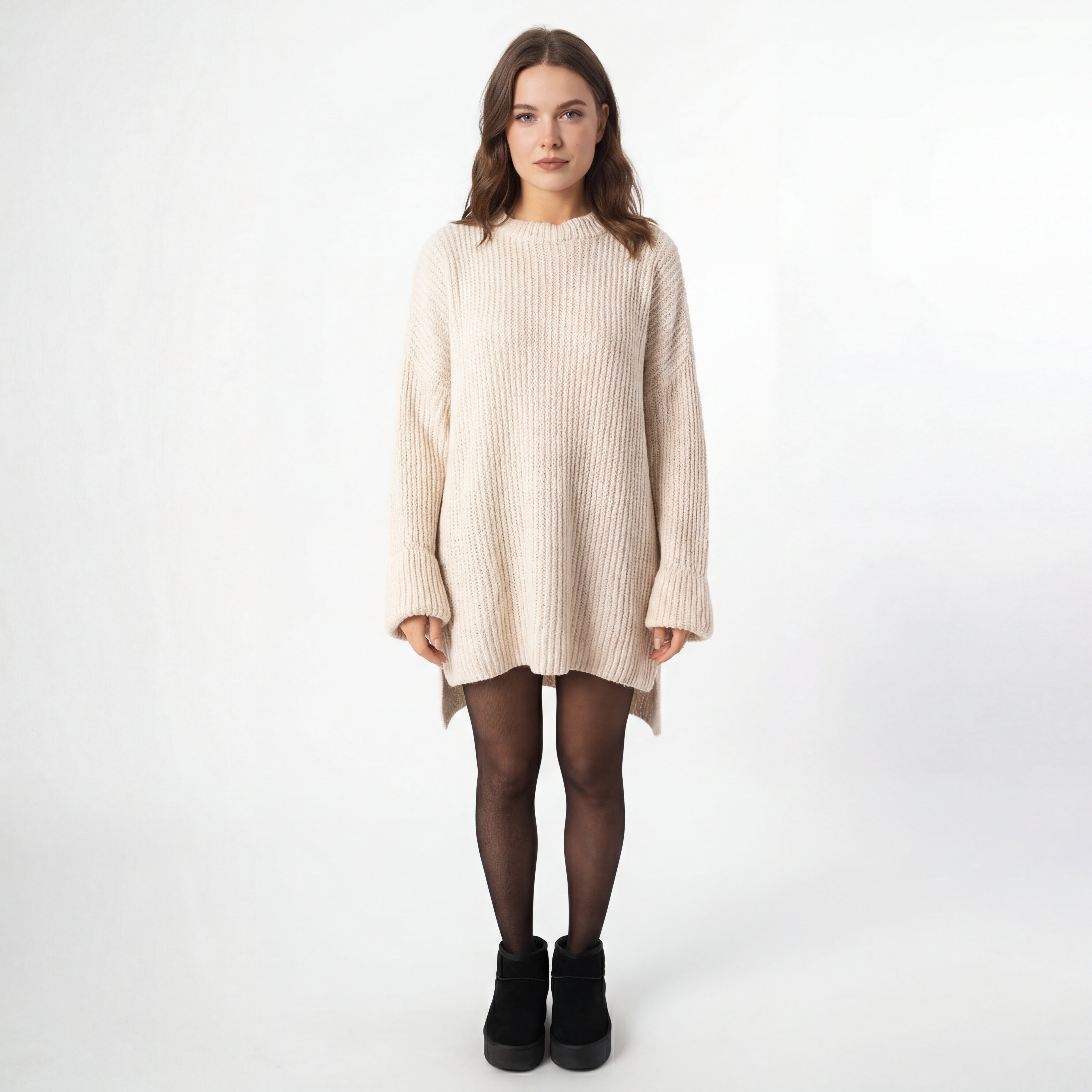 Oversize trikotāžas džemperis – Bēšs