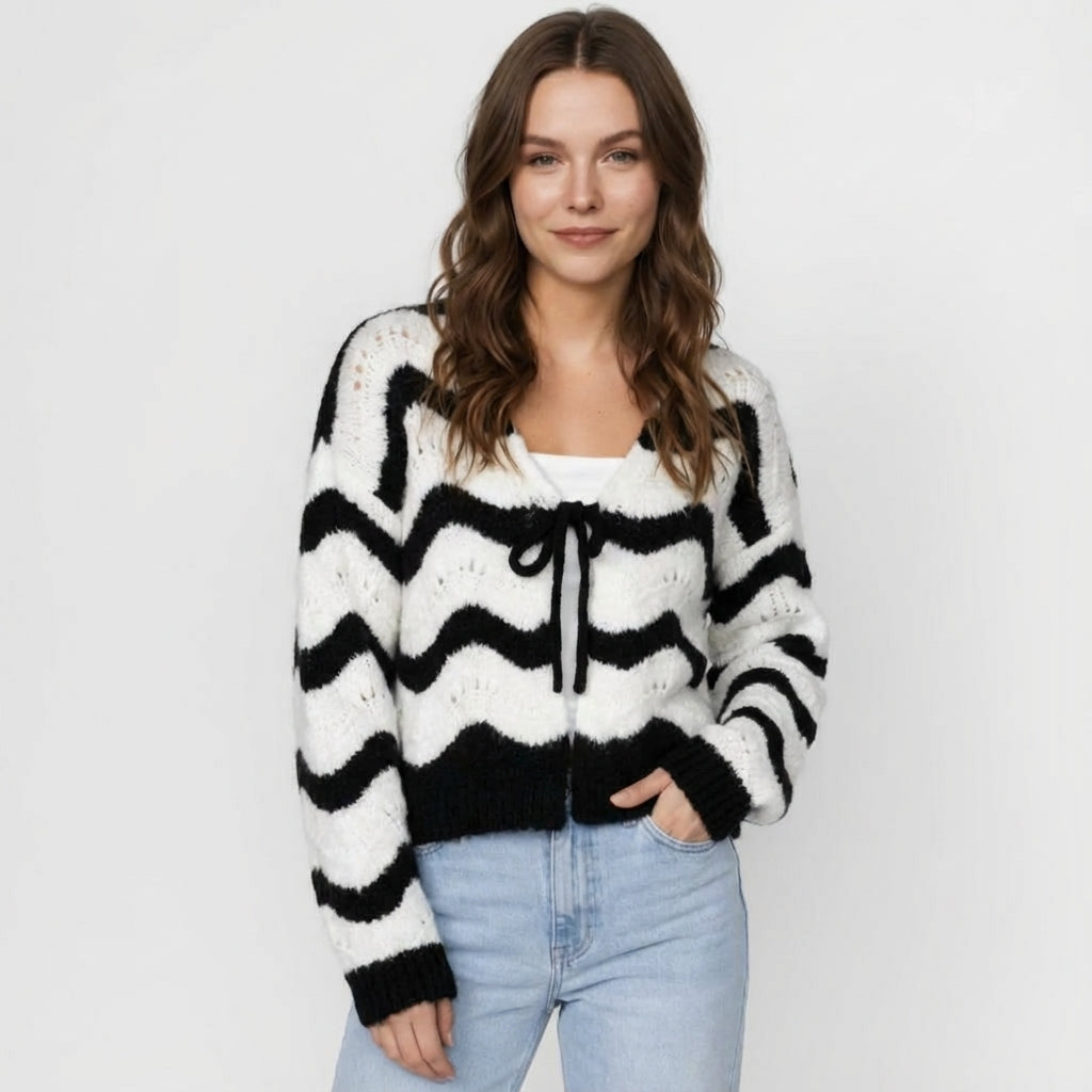 Mājīgs viļņots kardigans