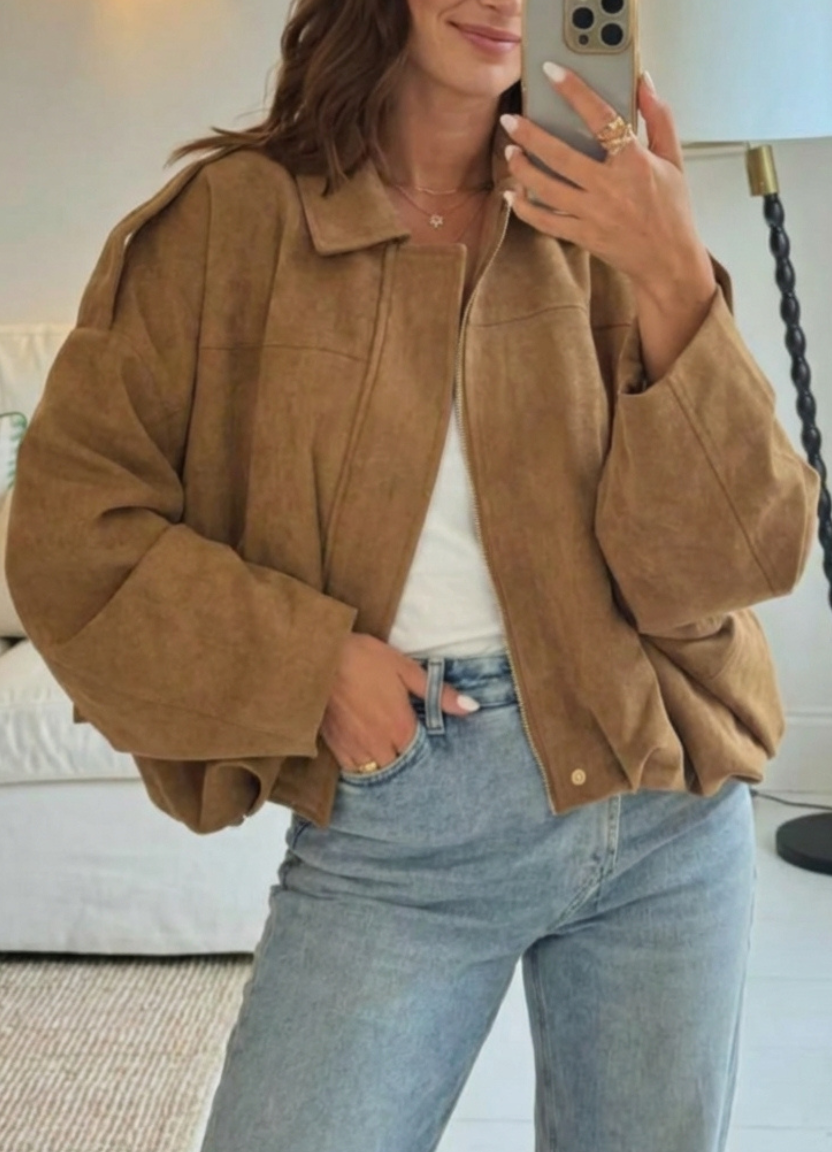 Lara zamšādas bomberjaka