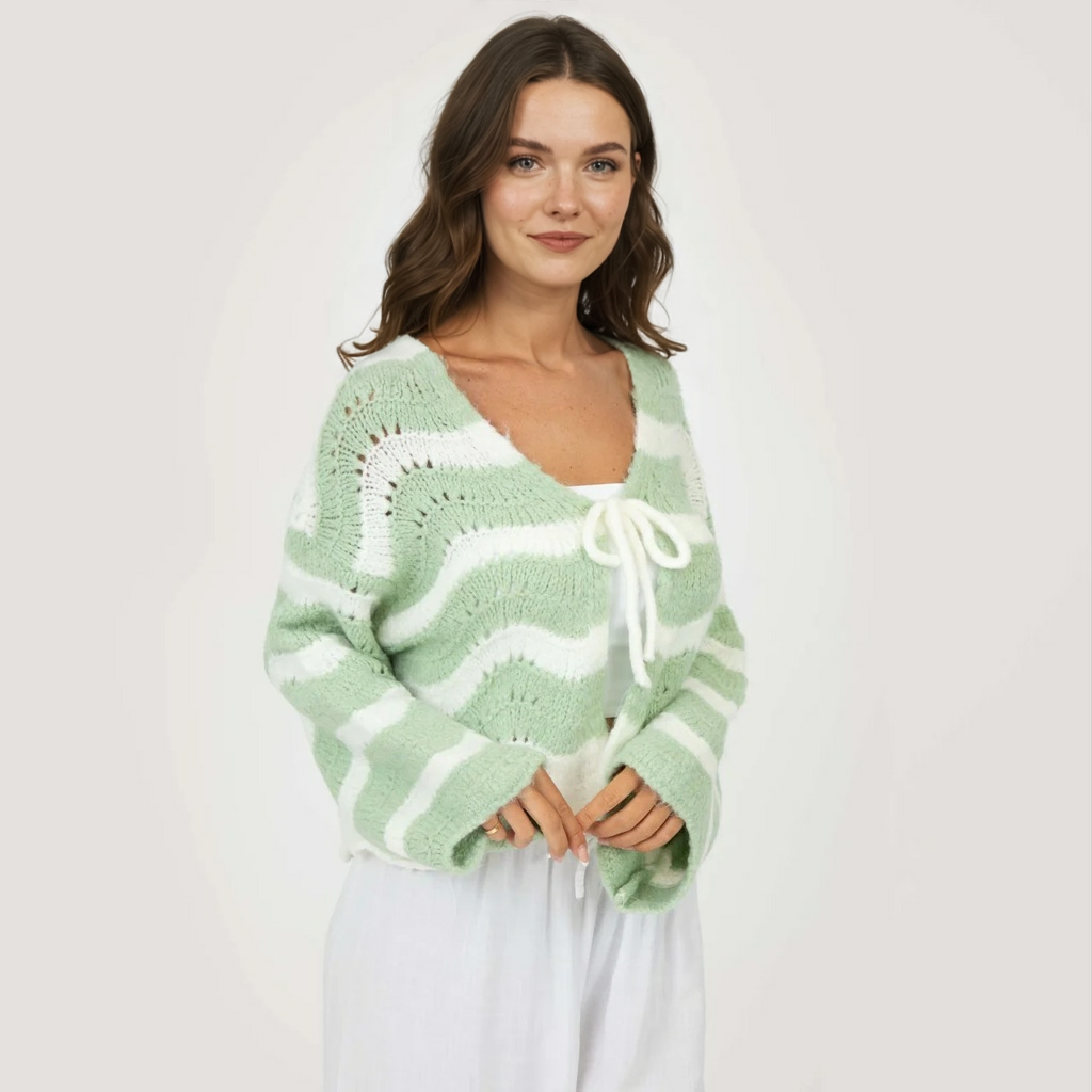 Mājīgs viļņots kardigans