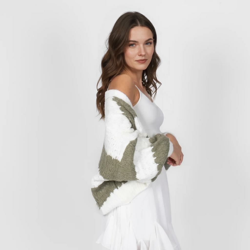 Treknrakstā svītru liela izmēra kardigans