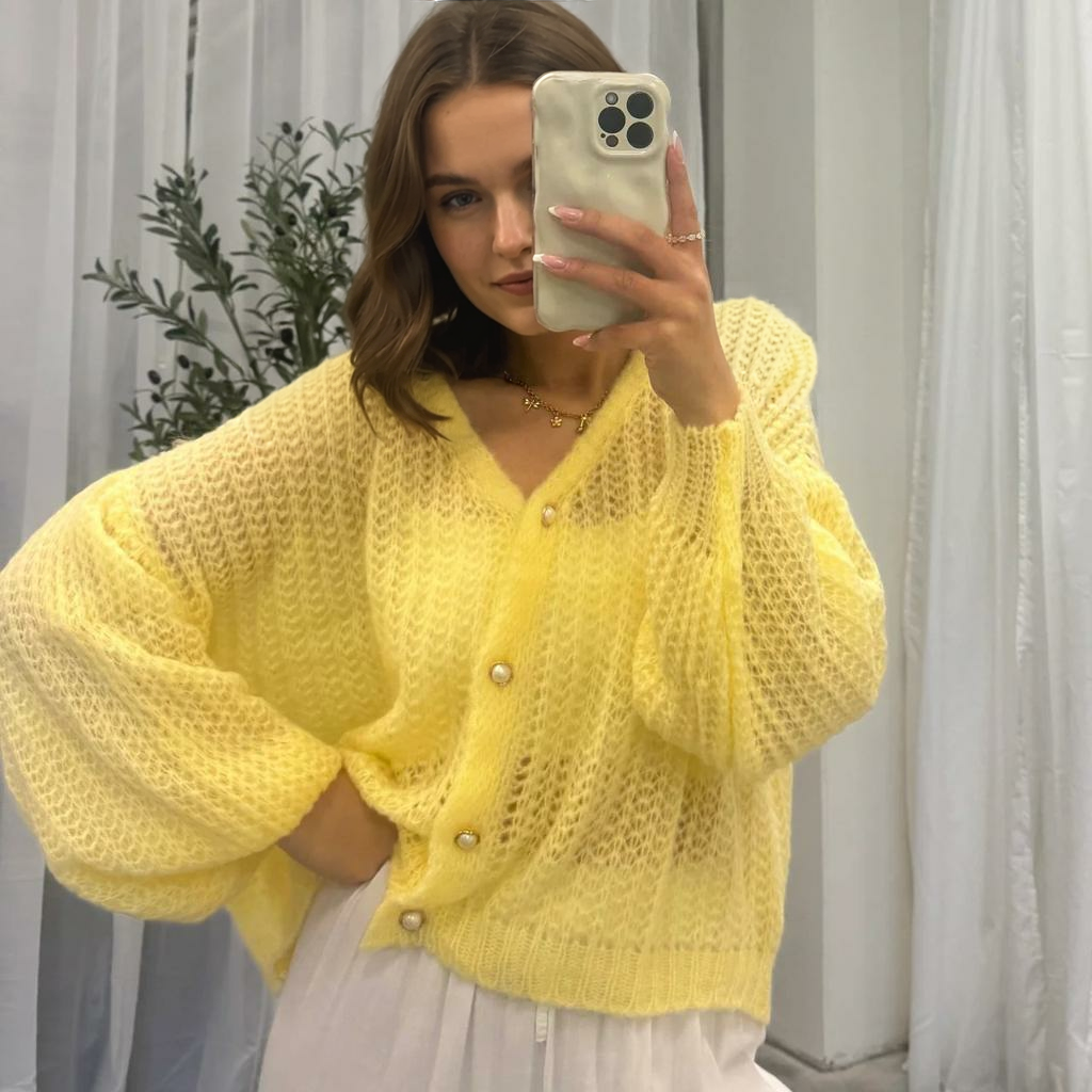 Smalks ažūra adīts kardigans