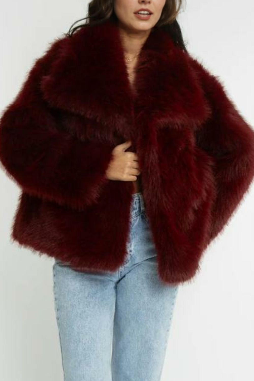 Mākslīgās kažokādas jaka