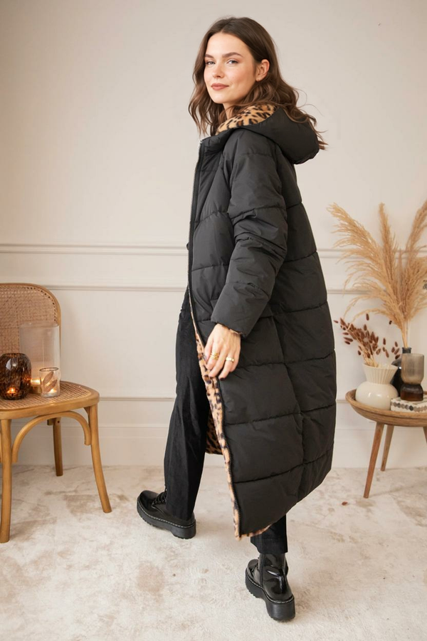 The Reversible Wild Black - Jaka