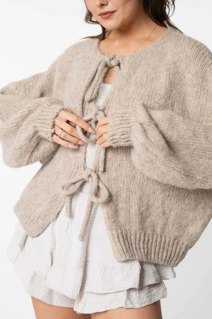 Liela izmēra kardigans ar lokiem