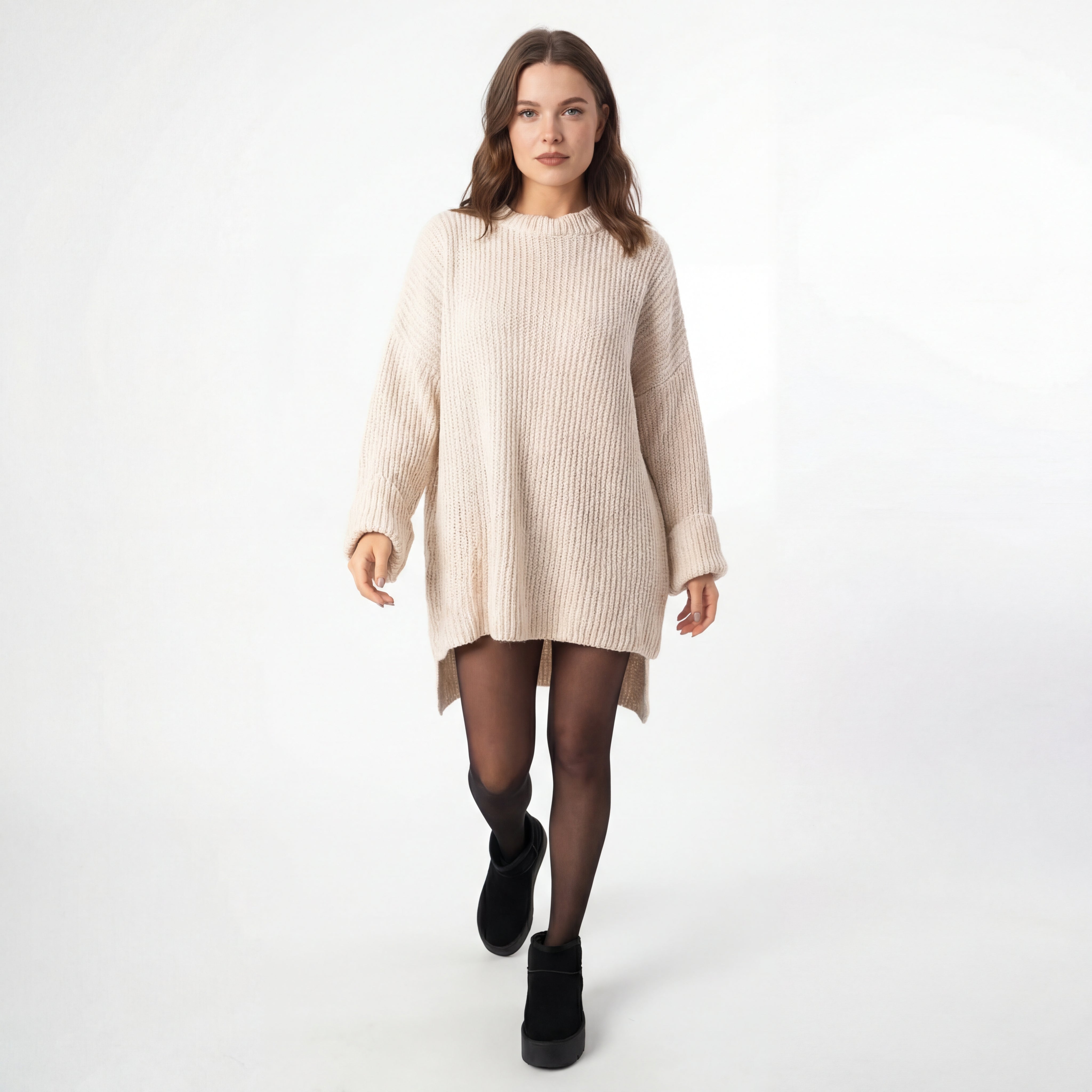 Oversize trikotāžas džemperis – Bēšs