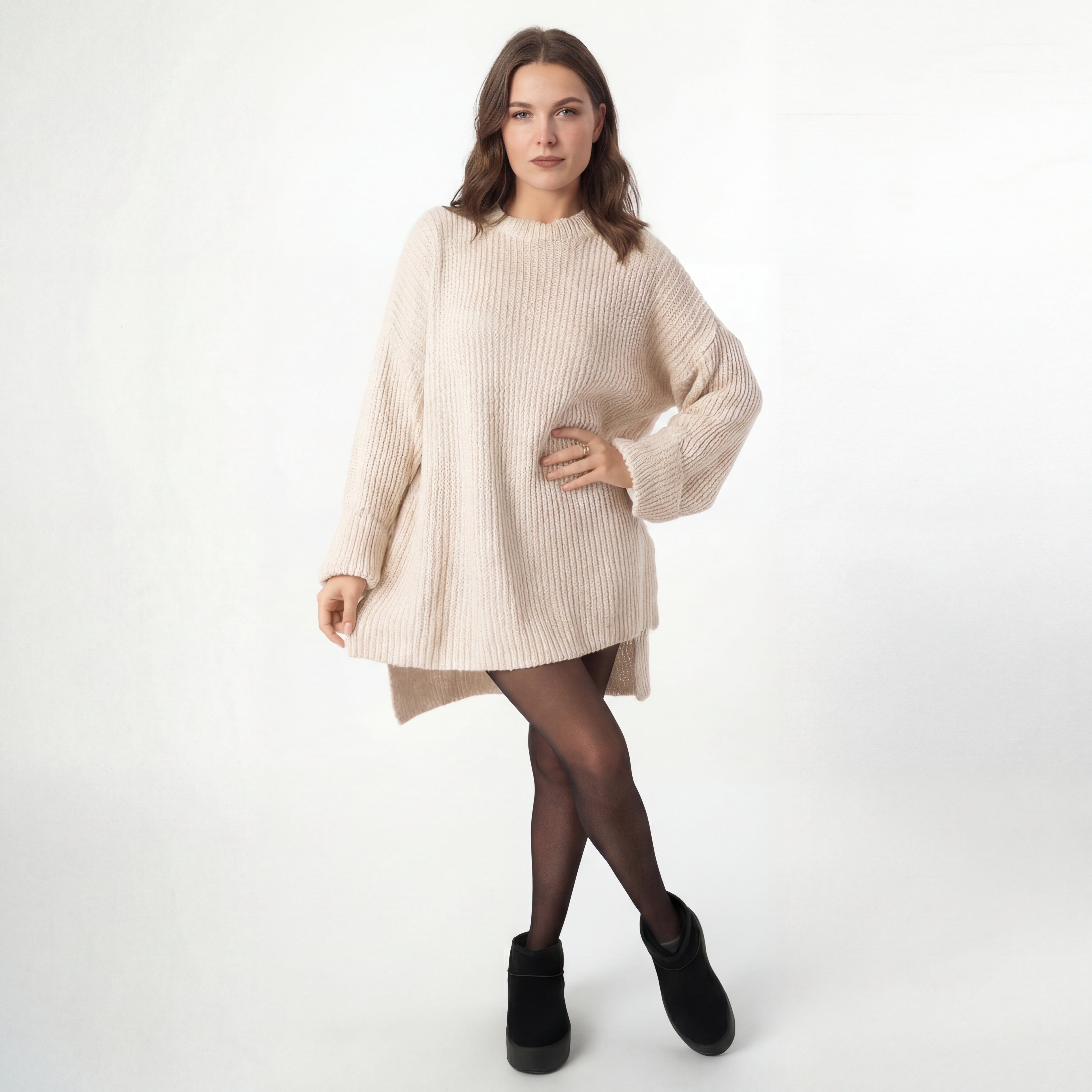 Oversize trikotāžas džemperis – Bēšs