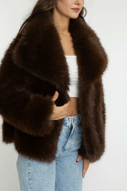 Mākslīgās kažokādas jaka