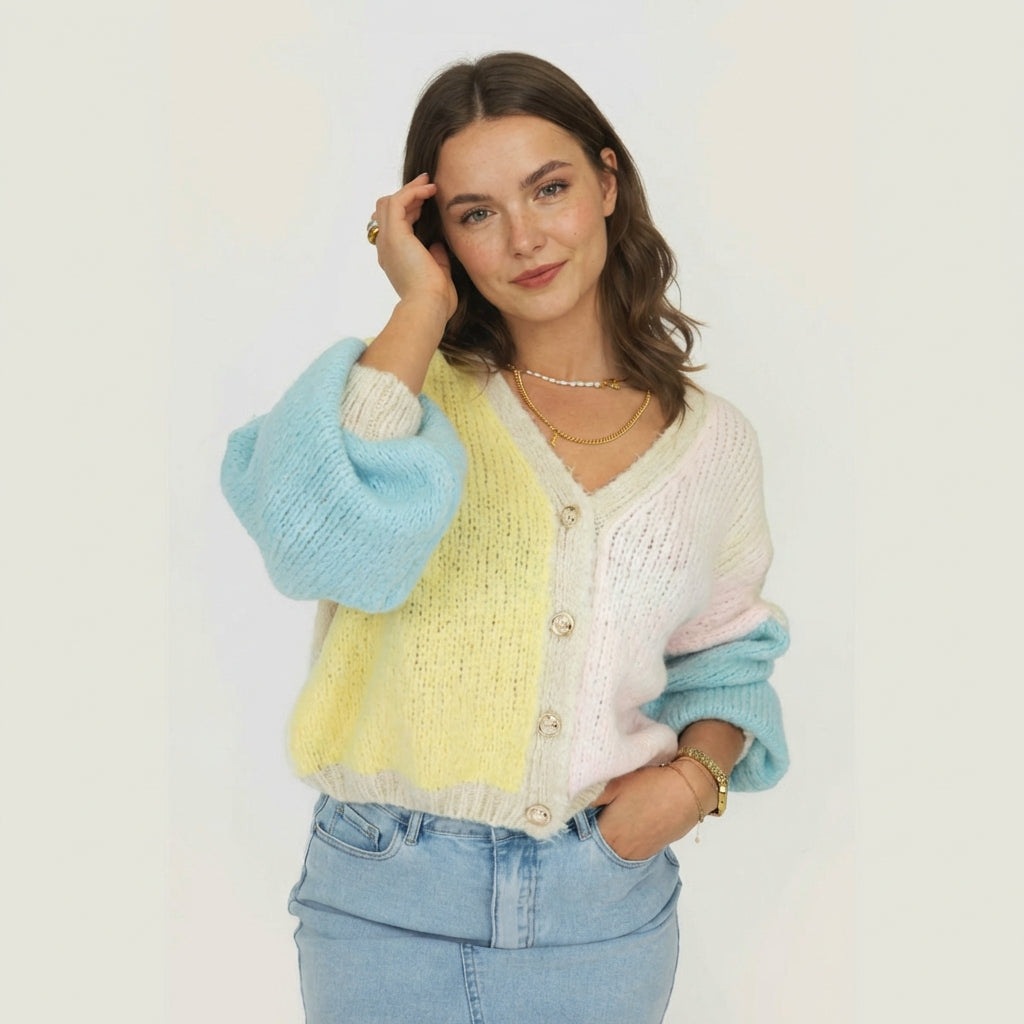 Pasteļtoņa samta lielizmēra kardigans