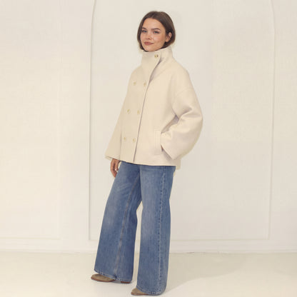 Clarissa jaka ar stāvapkakli