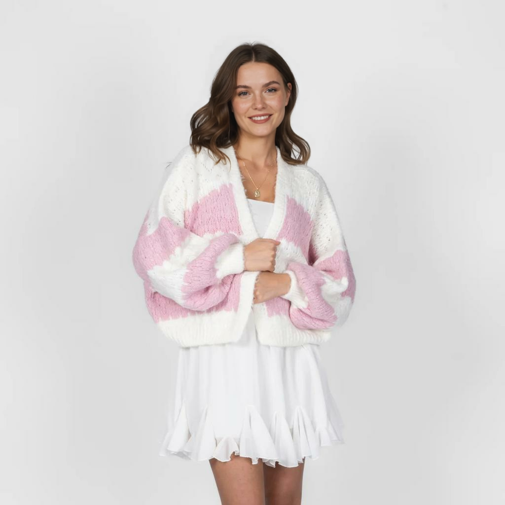 Treknrakstā svītru liela izmēra kardigans