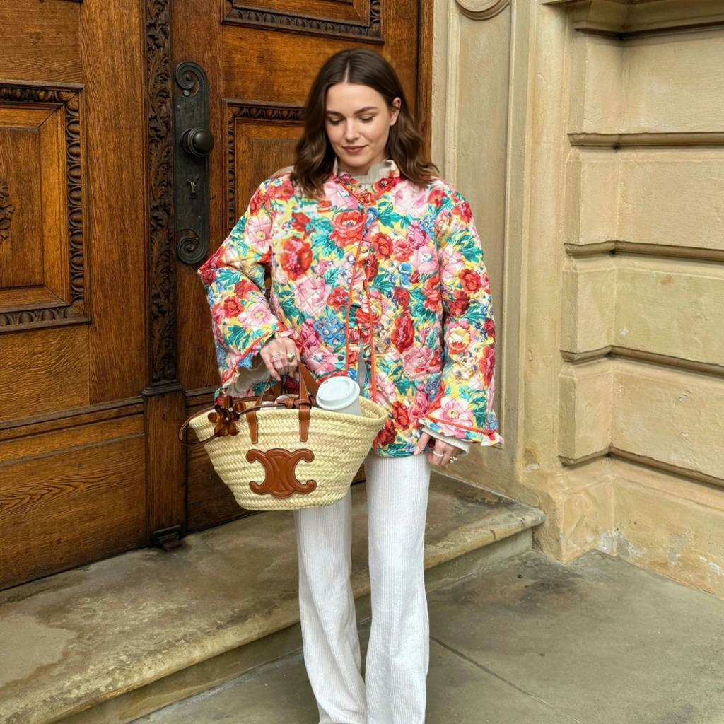 MIRELLA | Stepēta ziedu jaka ar koka pogām