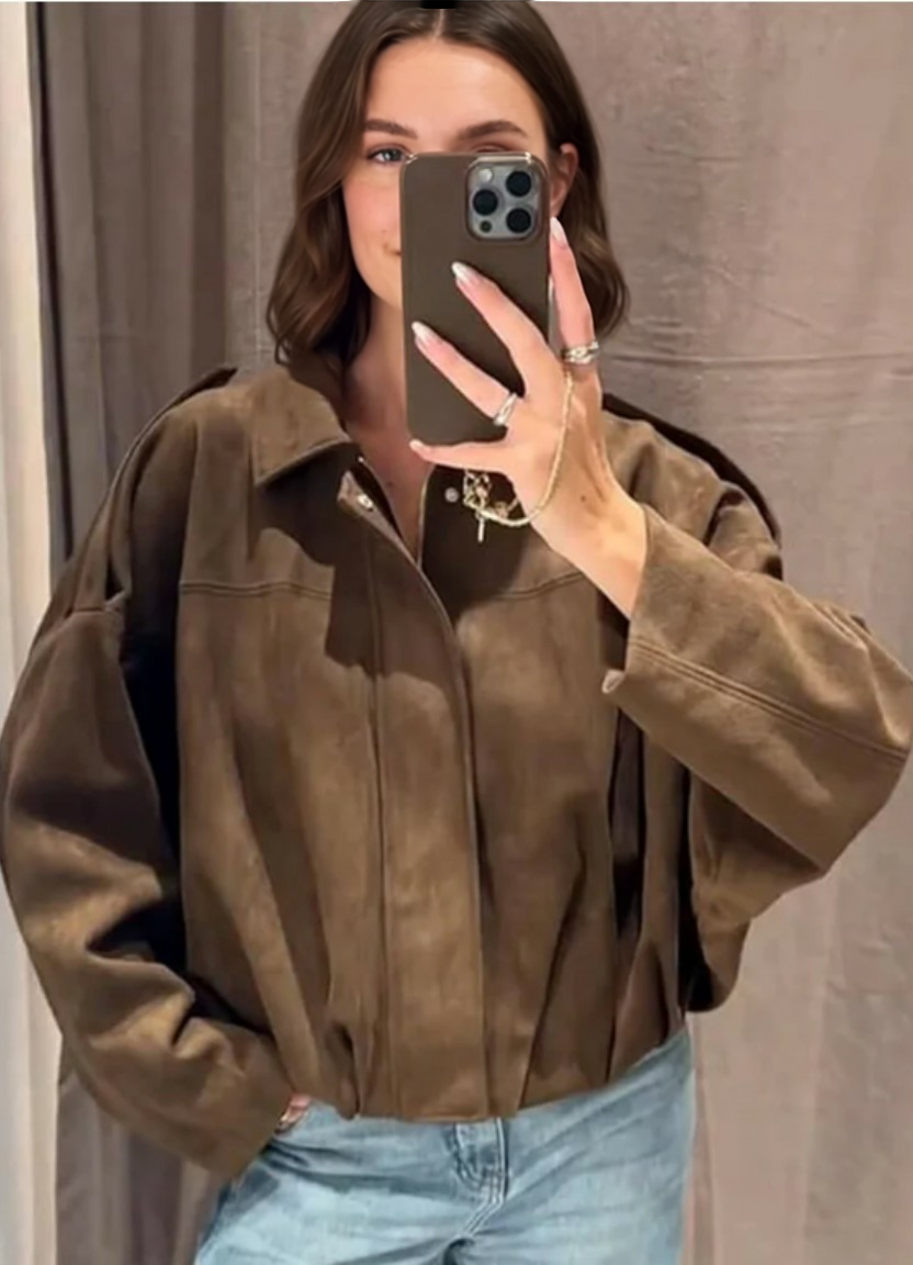 Lara zamšādas bomberjaka