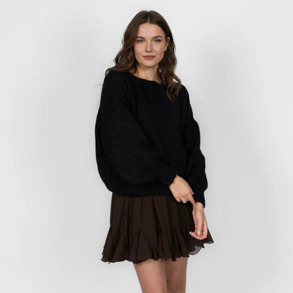 Būtisks lielizmēra adījums