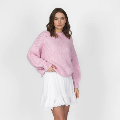 Būtisks lielizmēra adījums